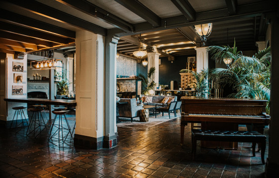 Hotel Petaluma - Lobby